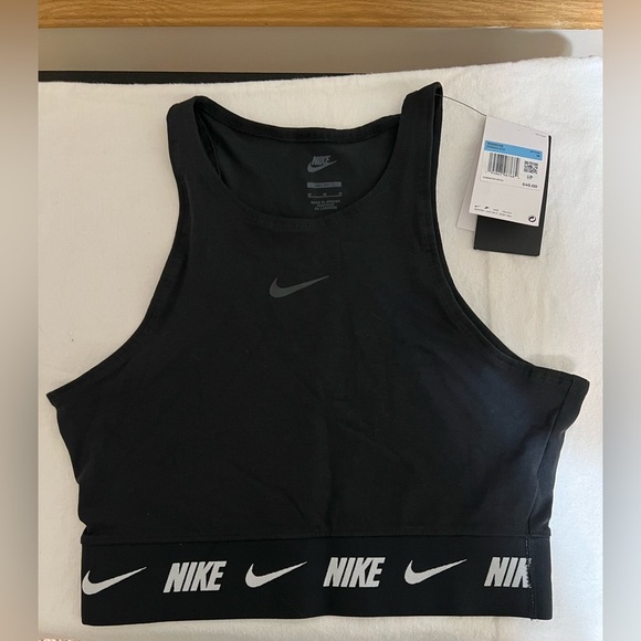 Nike Other - Nike women’s sports bra black w/white lettering on elastic and black swoosh NWT